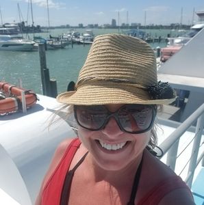 Meet your Posher, Monika